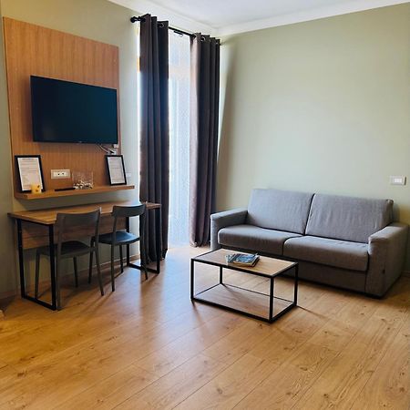 Manhattan Room & Suite Bari Eksteriør billede