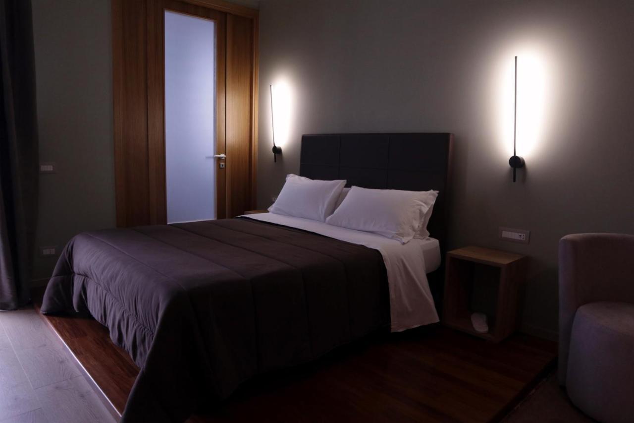 Manhattan Room & Suite Bari Eksteriør billede