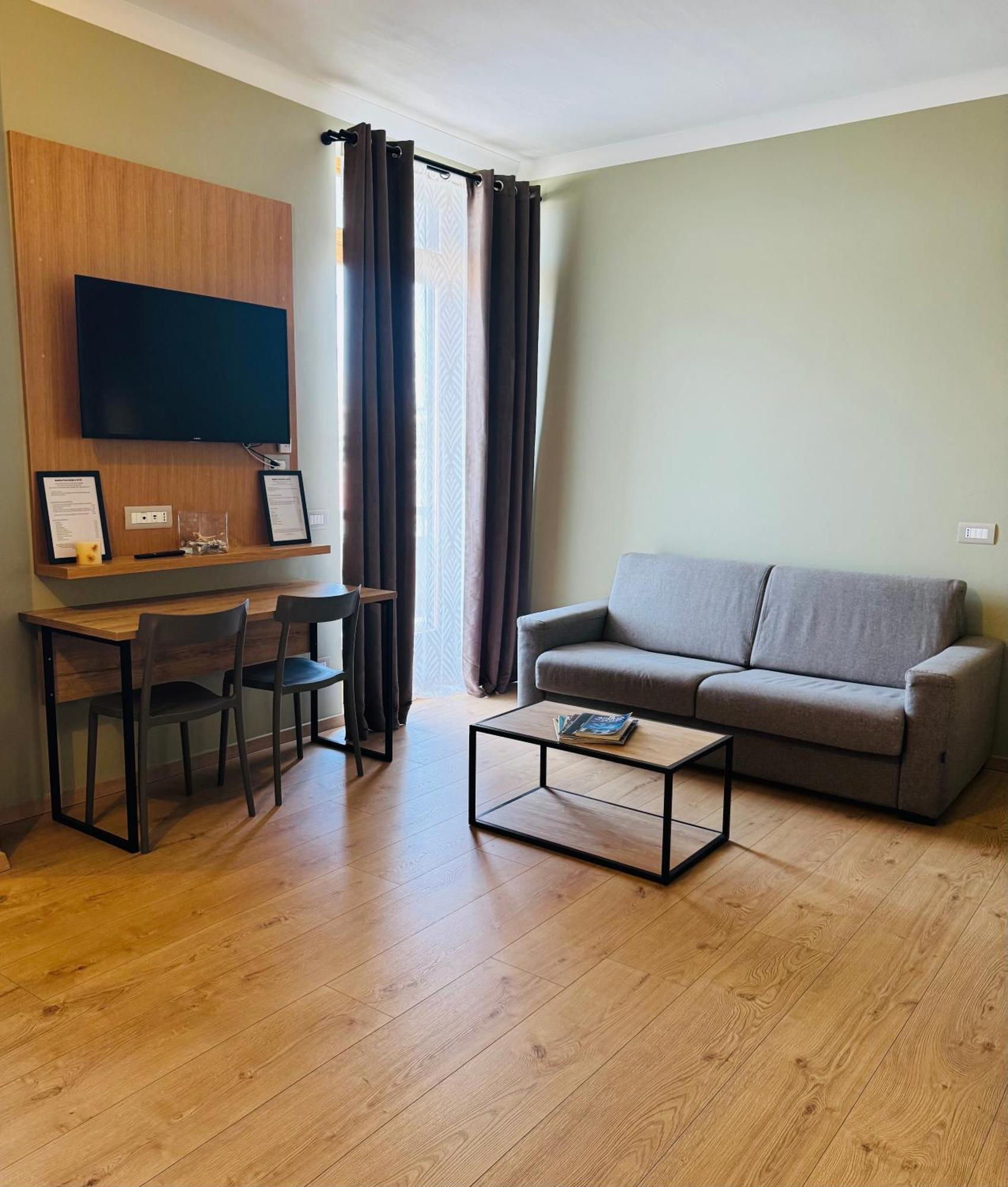 Manhattan Room & Suite Bari Eksteriør billede